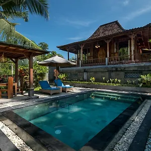 https://mekar-sari-villas.ubudhotelsnow.com