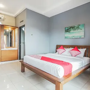 https://oyo-504-loco-residence.hotelsseminyak.net