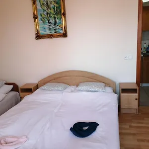 https://peter-vendeghaz.hotels-hajduszoboszlo-hungary.com